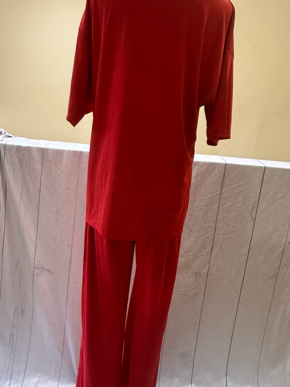 Yoga Women's Red Wide-Leg Sweat Set - Picture 5 of 5